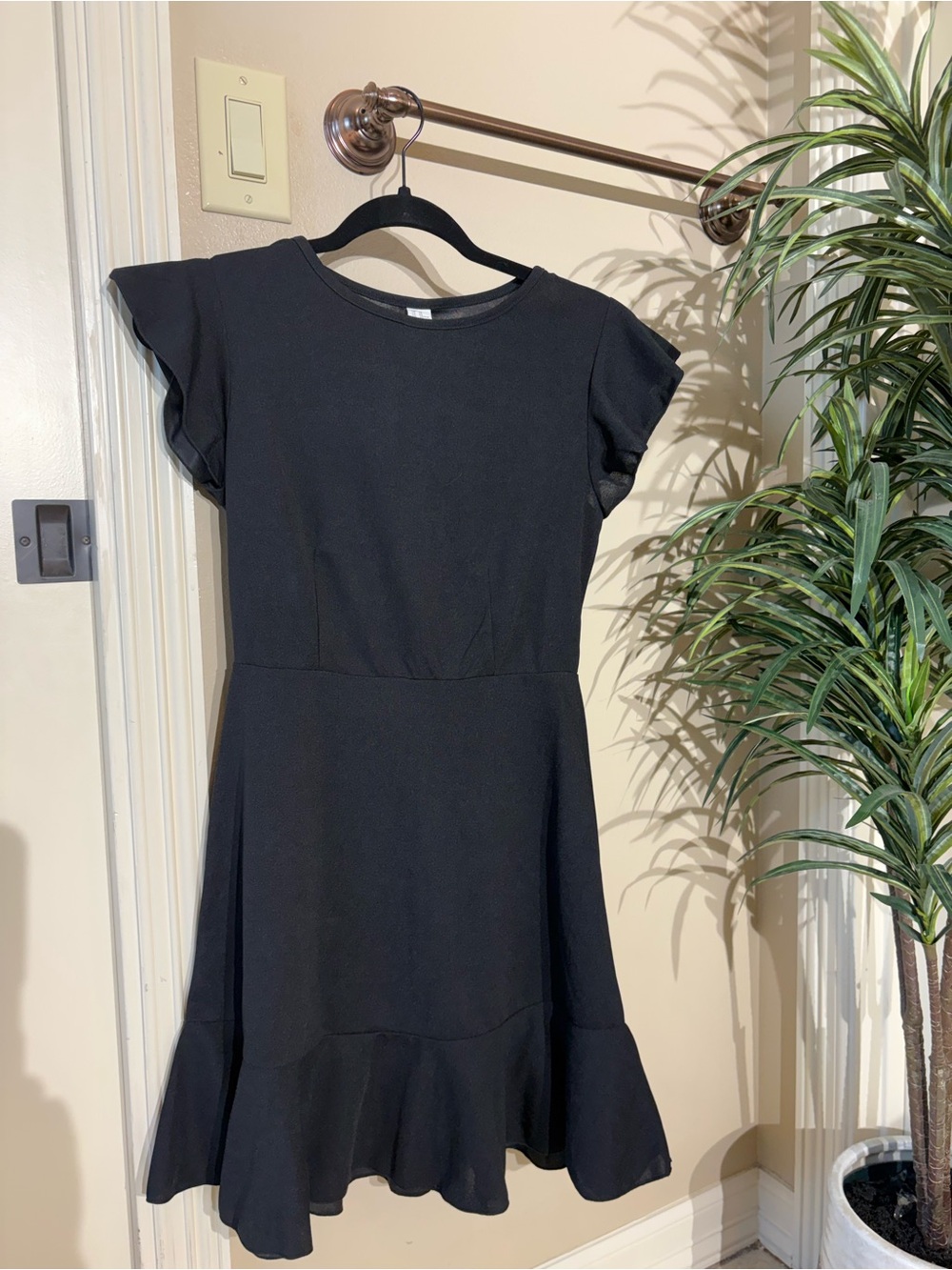 NWT Floerns Black Ruffle-Hem Fit & Flare Dress Size XS